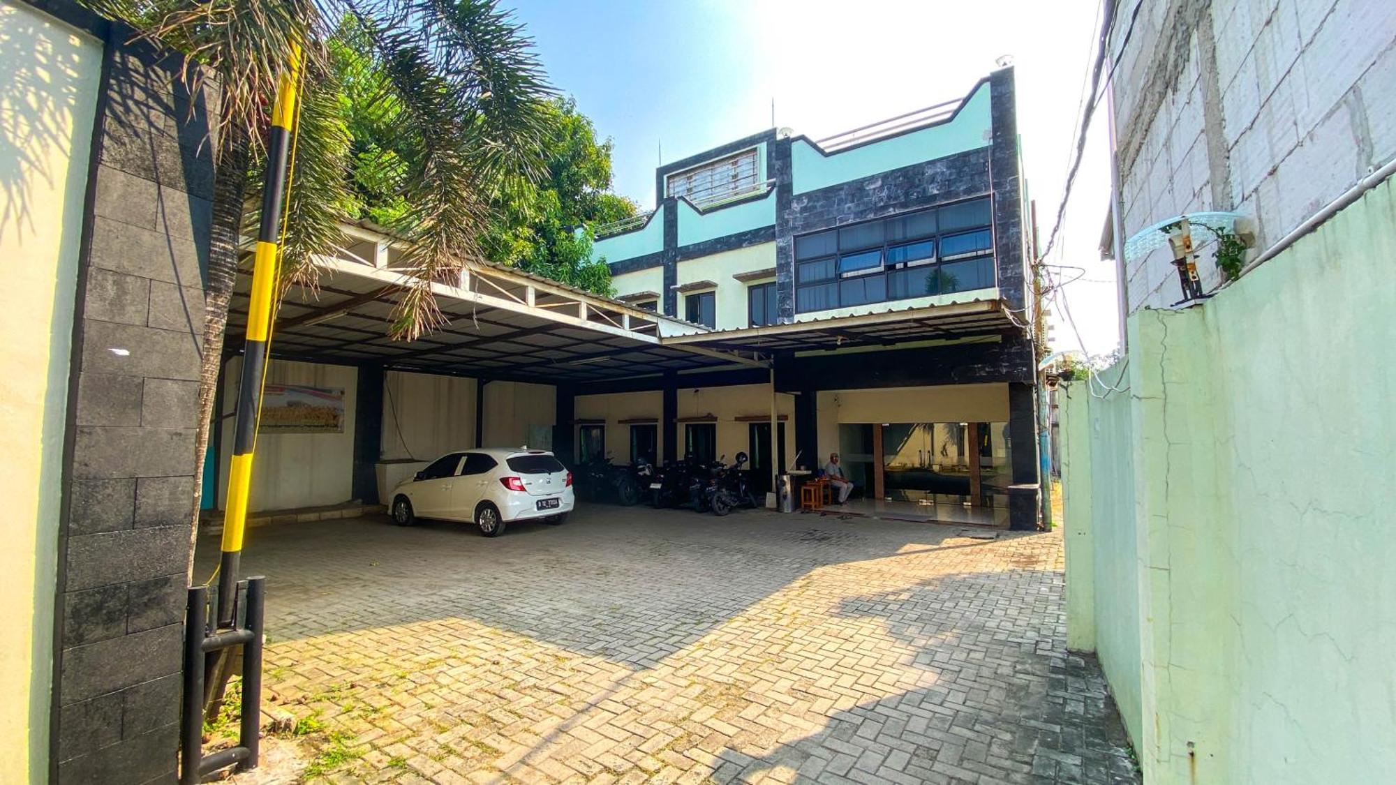 Nusa Indah Syariah Hotel Bandara By Abdihome 탕그랑 외부 사진